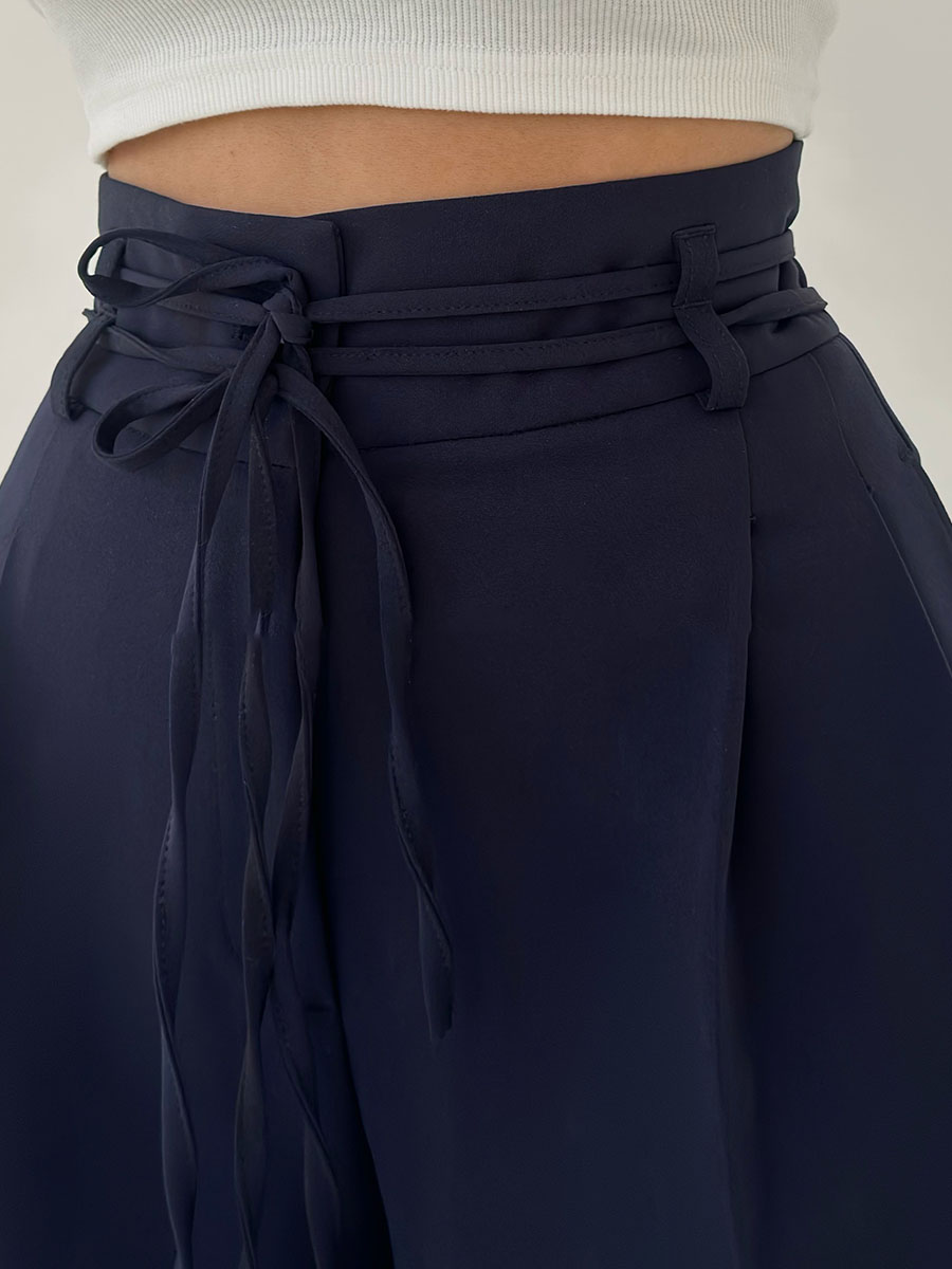 Taikoo | High-Waisted Trousers with Wide Legs